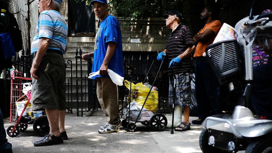 Low income Families Are Getting Terrible Financial Advice Online low-income-families-are-getting-terrible-financial-advice-online